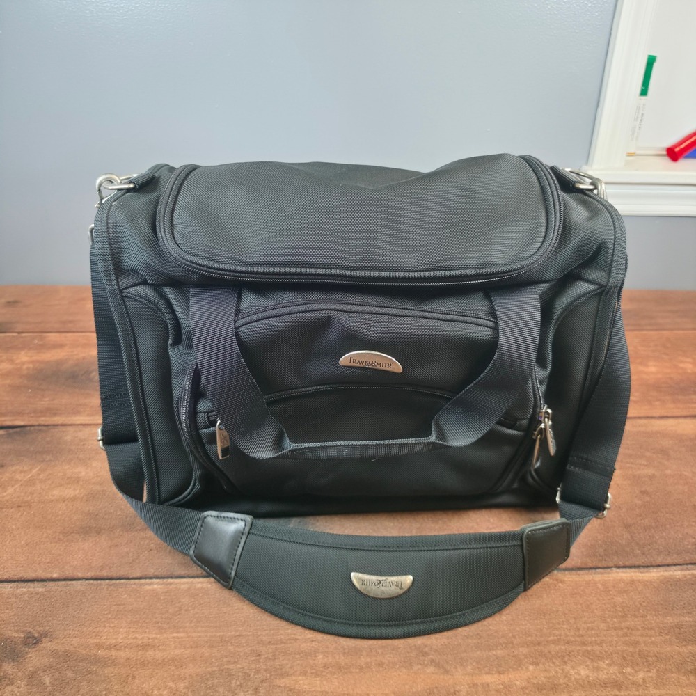 TravelSmith Carry On Bag Mens OS Black Excellent Ballistic Nylon Duffel Shoulder